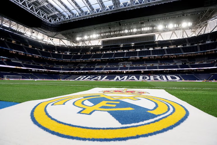 Cuộc chiến giữa Real Madrid và phe Super League với UEFA được dự báo sẽ còn kéo dài