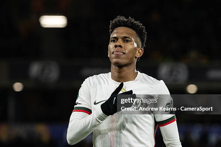 Estevao có ngày thi đấu tốt