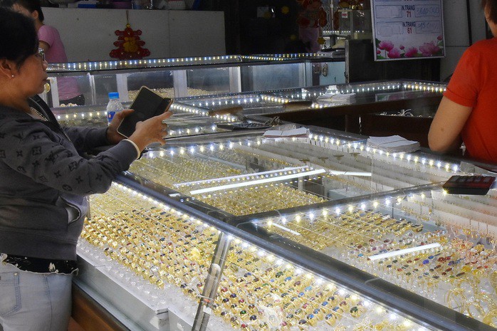 Giá vàng hôm nay tăng rất mạnh