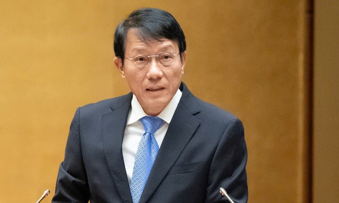 Bộ trưởng Công an Lương Tam Quang trình Quốc hội dự án luật sáng 31/10. Ảnh: Cổng TTĐT Quốc hội