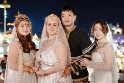 Chuyện tình cổ tích của chàng trai khiếm thị làm nghề mát-xa và nữ tiến sĩ Mỹ