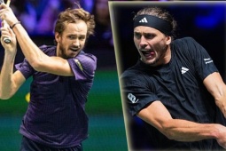 Hấp dẫn tennis Paris Masters: Zverev - Medvedev đi tiếp, đối thủ của Sinner lộ diện
