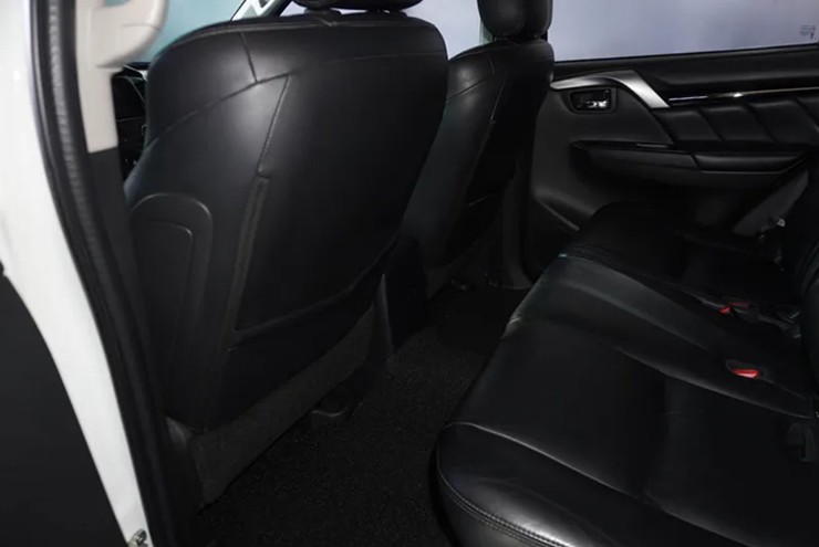 Mưa lớn vừa dứt, việc đầu tiên chủ xe nên làm là gì? - 3