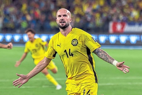 Bê bối Malaysia "nhập tịch chui" 7 cầu thủ: Brazil điều tra hình sự Joao Figueiredo?