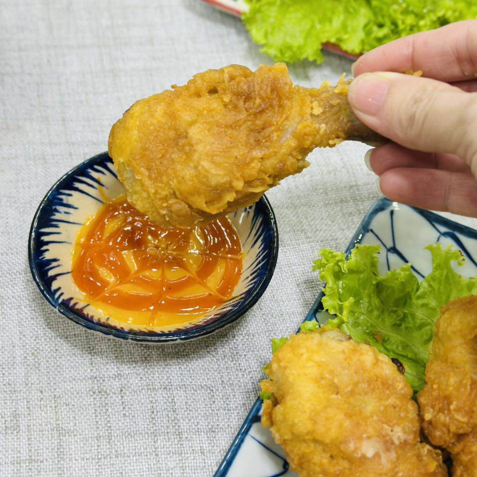 Thịt gà cứ làm cách này là trẻ nhỏ tranh nhau ăn, bao nhiêu cũng hết - 1