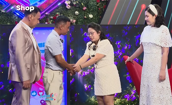 Nàng U40 tìm bạn trai “ở rể” và phải thương… 6 con mèo - 6