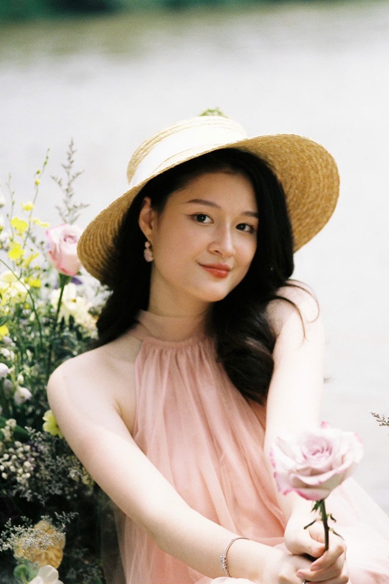 MC xinh như hoa hậu, học 2 trường ở Mỹ và nói tiếng Anh như gió trên VTV là ai? - 11