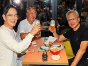Bữa tối gà bia "chấn động" Seoul của CEO Nvidia cùng lãnh đạo Samsung và Hyundai