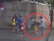 Nam sinh co giật sau trận ẩu đả giữa giao lộ ở TPHCM