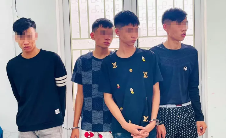 Các bị can bị khởi tố về hành vi cố ý gây thương tích và gây rối trật tự công cộng xảy ra trên địa bàn phường Quy Nhơn Nam, Quy Nhơn. Ảnh: CA.