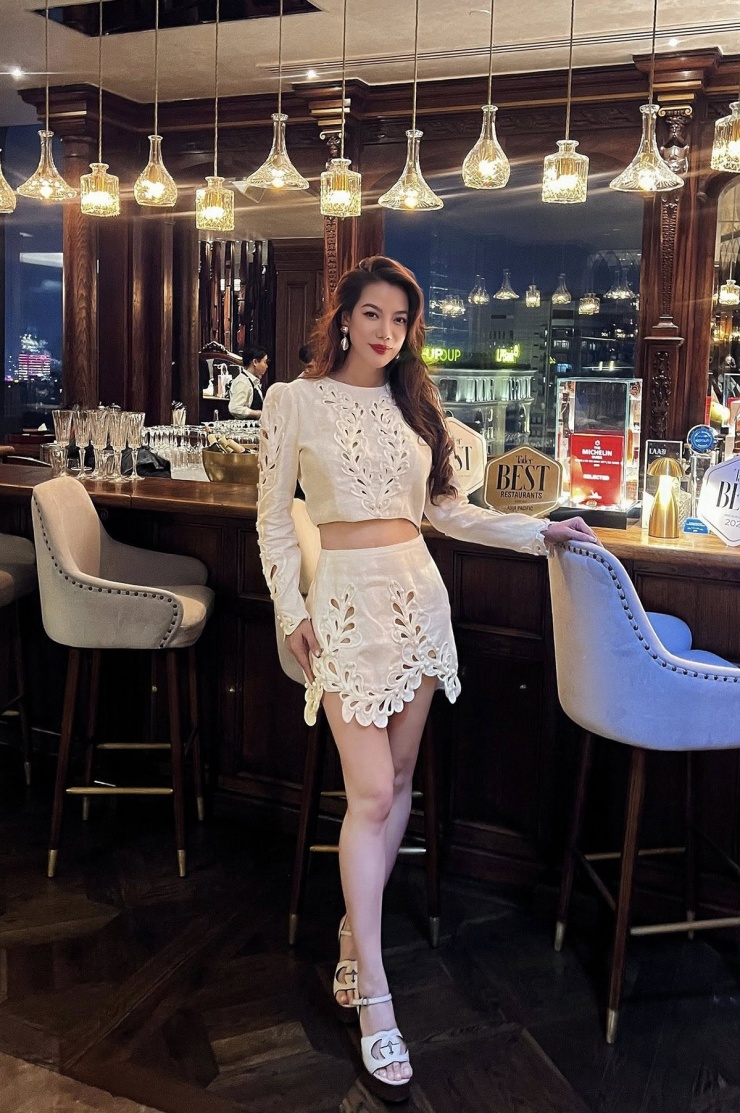 Cuộc sống của Trương Ngọc Ánh trước khi bị bắt - 1