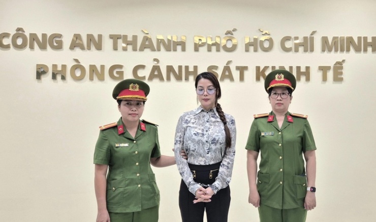 Cuộc sống của Trương Ngọc Ánh trước khi bị bắt - 14