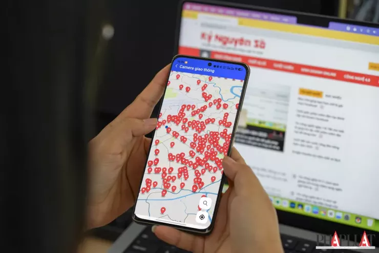 Người dân có thể chủ động kiểm tra tình trạng ngập nước thông qua camera giao thông. Ảnh: MINH HOÀNG