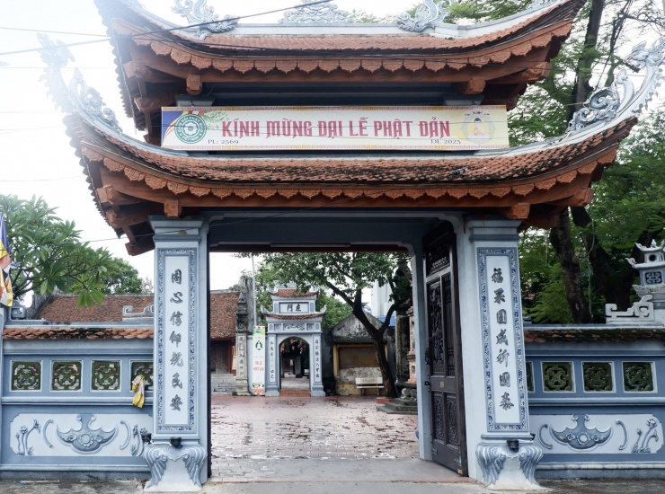 Chùa Đại Bi - một trong những địa điểm tâm linh quen thuộc của người dân xã Nam Trực, tỉnh Ninh Bình. Ảnh: Phương Anh