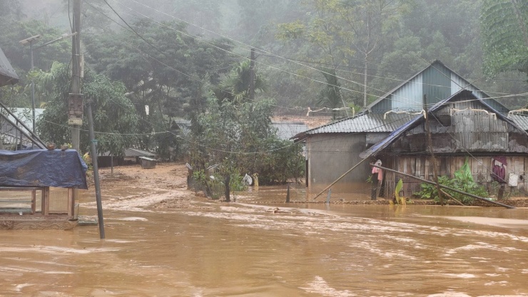 Đất trượt kinh hoàng, một thôn ở Đà Nẵng may mắn thoát cảnh Làng Nủ thứ hai - 4