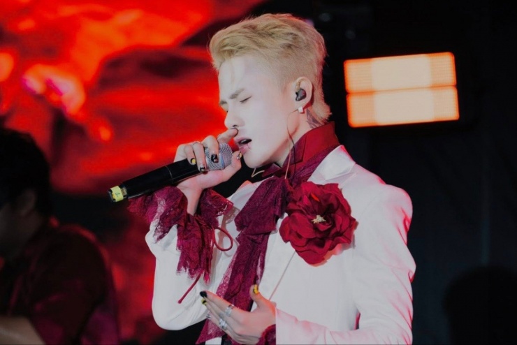 Ca khúc Jack trình diễn trong chương trình Moonlit Childhood có dấu hiệu vi phạm quy định về biểu diễn nghệ thuật.