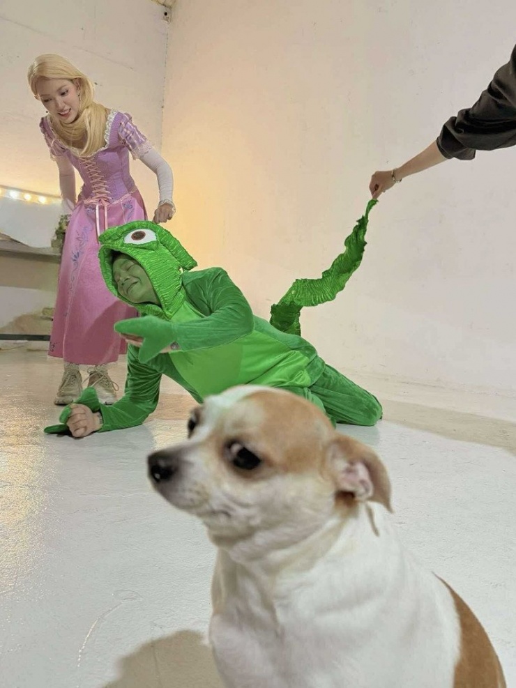 Em xinh Châu Bùi đăng ảnh phong cách độc đáo với Binz cùng chú thích: "Khu tự trị của công chúa tóc mây".