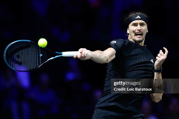 Video tennis Medvedev - Zverev: Ngược dòng mỹ mãn, hẹn đấu Sinner (Paris Masters)