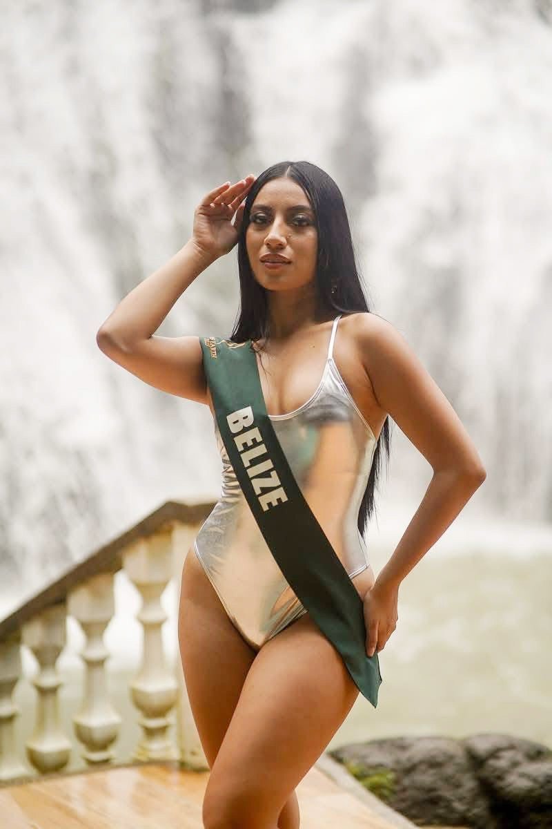 Khán giả cũng bày tỏ sự thất vọng vì ban tổ chức không có sự đầu tư về trang điểm, làm tóc cho thí sinh khi chụp ảnh áo tắm. Nhiều người đẹp xuất hiện với gương mặt nhợt nhạt và đầu tóc rối bù.