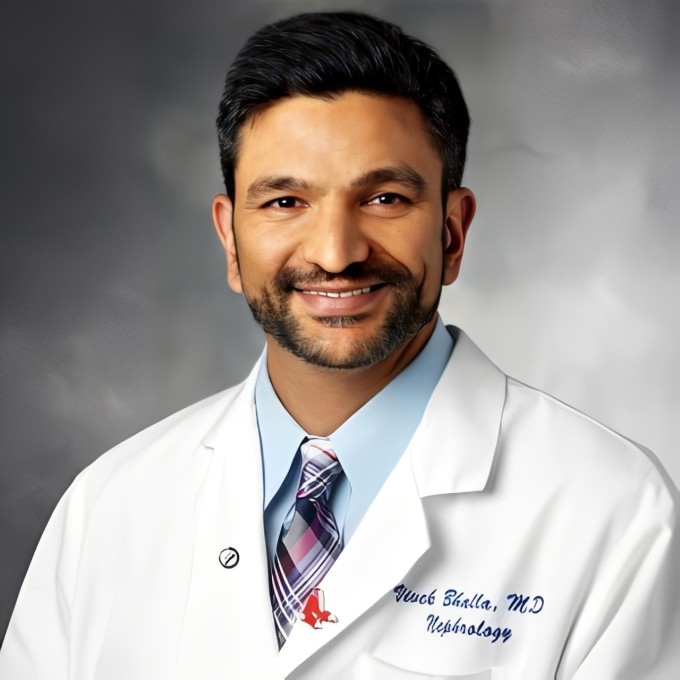 Bác sĩ Vivek Bhalla.