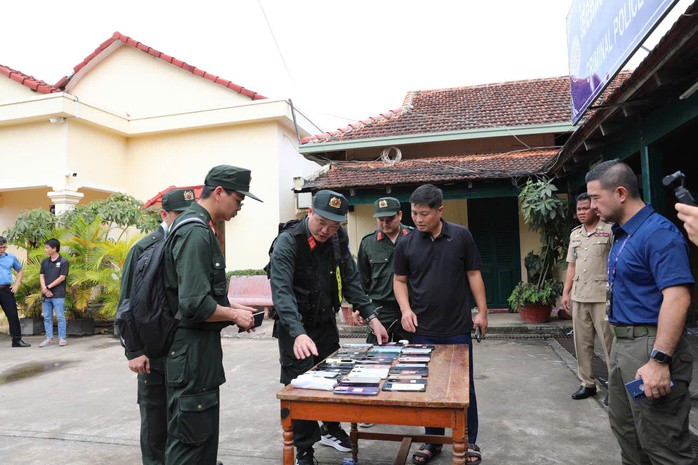 Cơ quan công an thu giữ các tang vật liên quan. Ảnh: Công an cung cấp