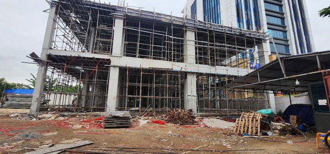 Khu vực thi công xảy ra vụ sập giàn giáo. Ảnh: Tr.Đức