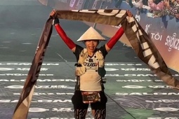 Hà Thị Hậu thắng cao thủ, vô địch đường chạy khắc nghiệt 105km tại Trung Quốc