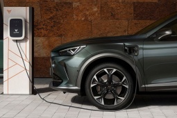 Xe PHEV liệu có "xanh" như hãng công bố