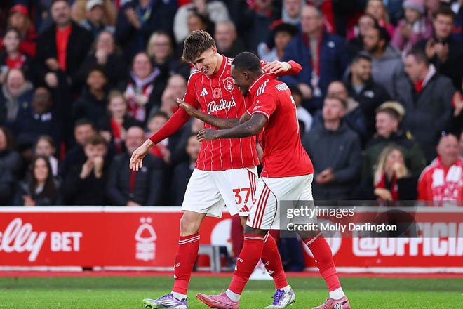 Trực tiếp bóng đá Nottingham Forest - MU: Lăn xả cứu bàn thua mười mươi (Ngoại hạng Anh) (Hết giờ) - 4