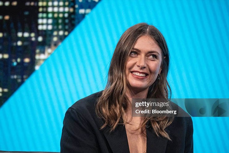 Sharapova kiếm tiền rất giỏi