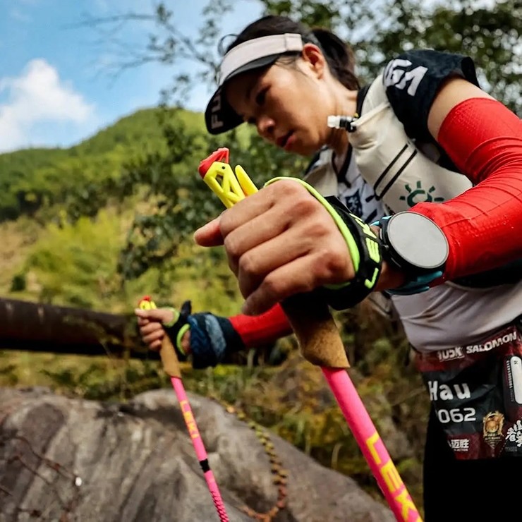 Hà Thị Hậu thắng cao thủ, vô địch đường chạy khắc nghiệt 105km tại Trung Quốc - 2