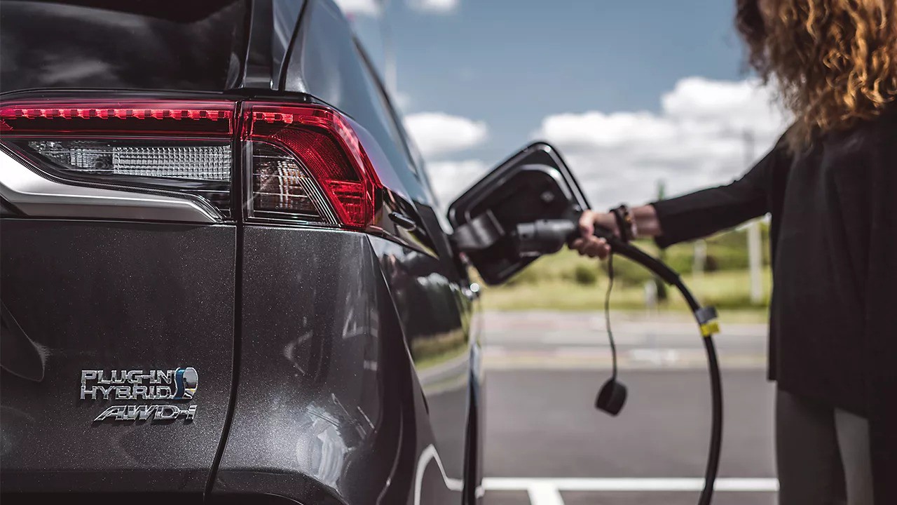 Xe PHEV liệu có "xanh" như hãng công bố - 2