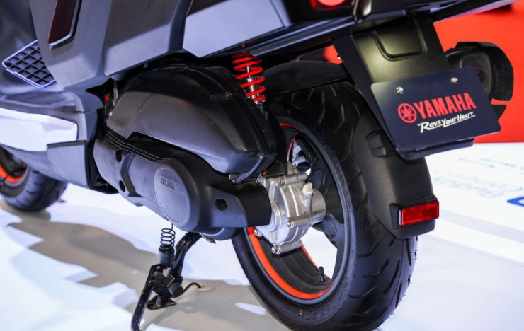 Yamaha trình làng hai mẫu xe chạy hơi nước, chạy 100 km mỗi lần nạp - 8