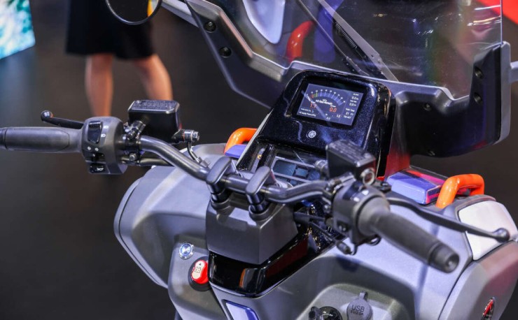 Yamaha trình làng hai mẫu xe chạy hơi nước, chạy 100 km mỗi lần nạp - 10