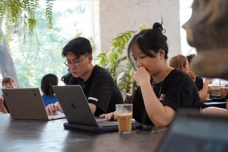 Trào lưu 'tự do trong cuộc sống' của giới trẻ Việt và Trung Quốc - 1