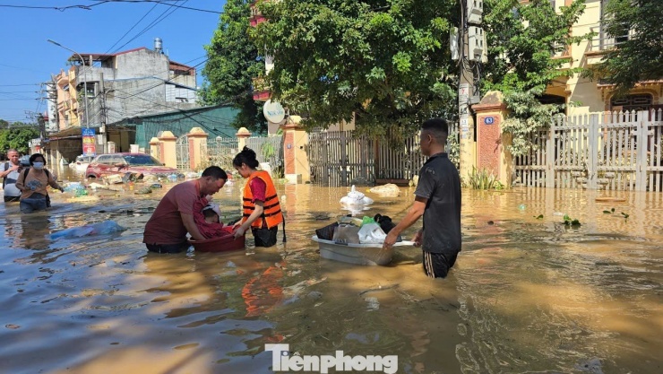 Ngập lụt tại Thái Nguyên sau trận mưa ngày 7/10.