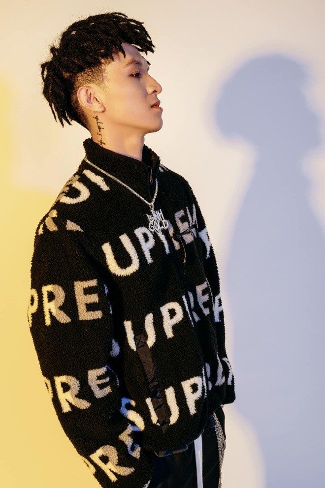 Không phải lần đầu nghệ sĩ bị gọi tên, yêu cầu chấn chỉnh văn hóa.