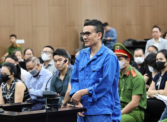 Bị cáo Vũ Phong bị cáo buộc đánh bạc nhiều thứ hai toàn vụ với hơn 10,7 triệu USD. Ảnh: Danh Lam