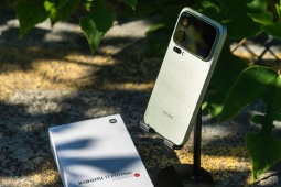 Xiaomi 17 Pro Max là “bản sao iPhone” hay kẻ thách thức ngôi vương?