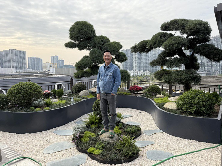 Vườn tùng của Huấn "Hoa Hồng" có những cây giá lên tới cả tỷ đồng