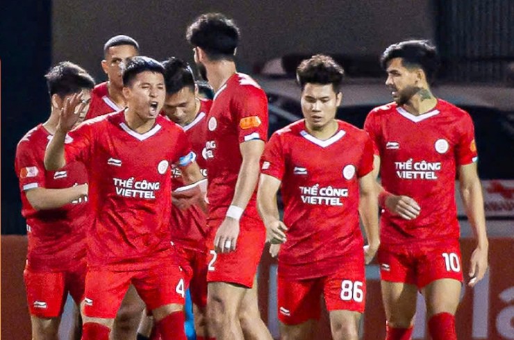 Thể Công Viettel thắng tối thiểu