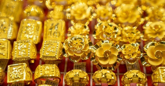 Kinh tế 24h: Giá vàng hạ nhiệt, người lướt sóng lỗ nặng