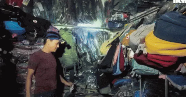 Người dân phố cổ Hội An khóc ròng, chưa biết bắ...