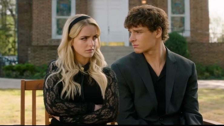 Việc Regretting You dẫn đầu được đánh giá là bất ngờ.