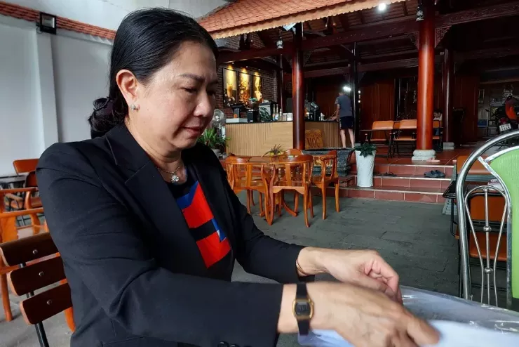 Bà Tái Thị Vinh khẳng định mình không bao giờ "chê tiền nhiều", chỉ vì thiếu hiểu biết về chính sách dành cho người lao động. Ảnh: TRẦN VŨ