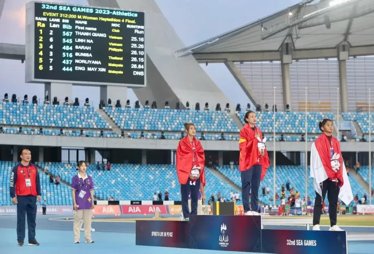 Mỹ Tiên đăng quang ở SEA Games 32. Ảnh: FNV