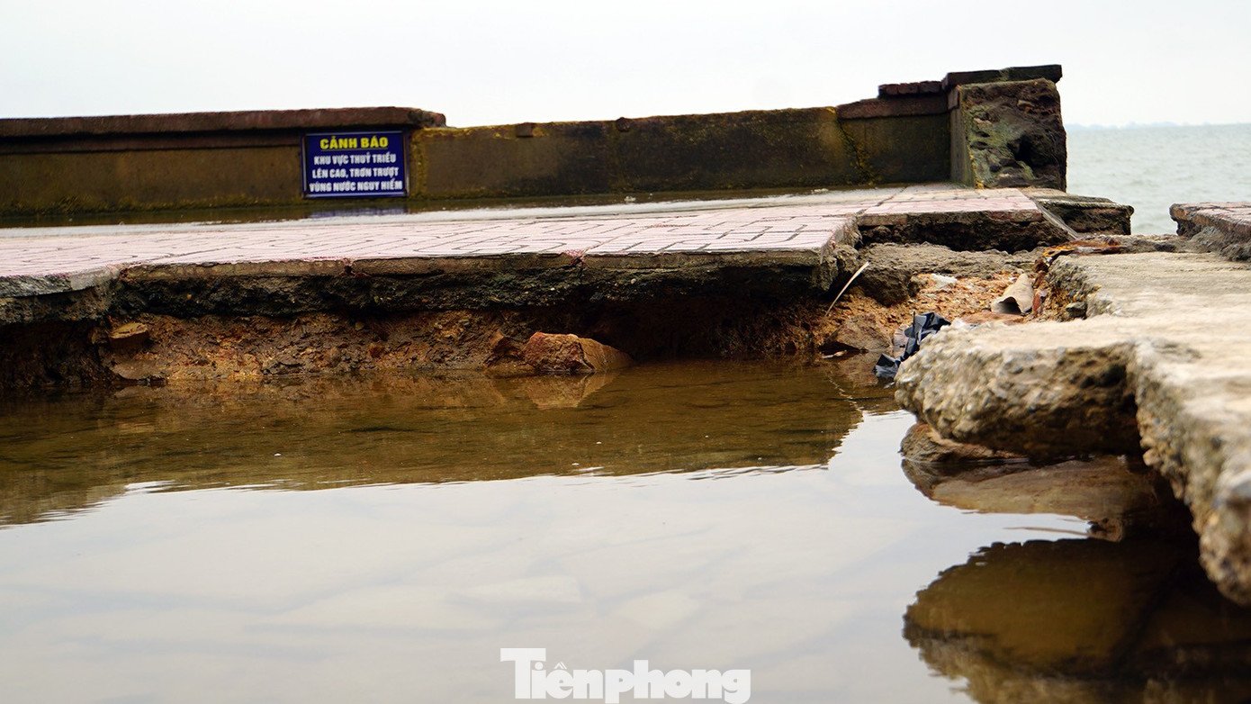 Bờ kè biển Đồ Sơn vỡ vụn sau nhiều cơn bão dữ - 19