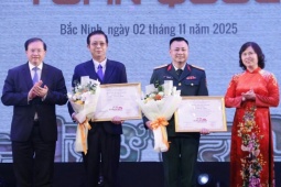 NSND Tự Long giành huy chương Vàng