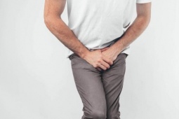 5 thói quen tai hại vào buổi sáng khiến thận bị tổn thương