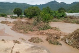 Vỡ hồ, người chết: Không thể đổ lỗi cho thiên tai!